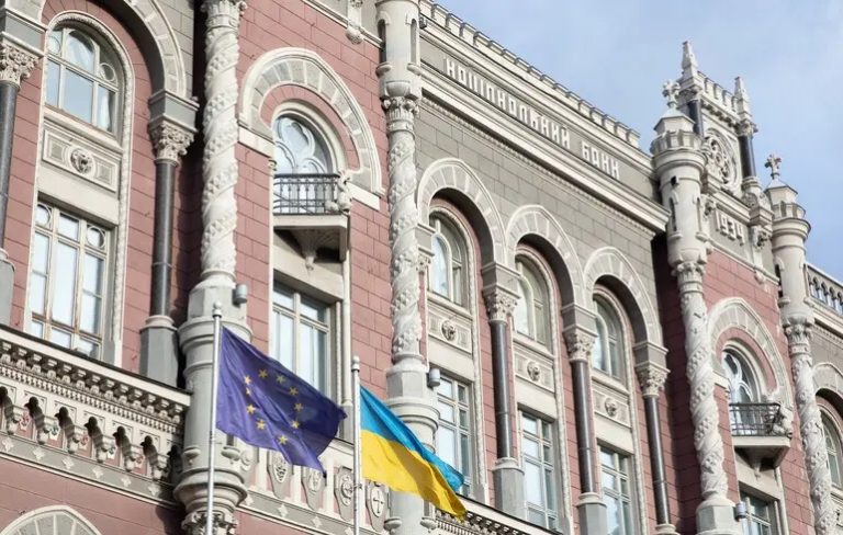 Шахраї шлють листи від імені фінмоніторингу Нацбанку — регулятор попереджає