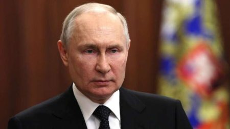 Путін цієї ночі дав відповідь на мирний план Трампа, який у Парижі передали Дмитрієву