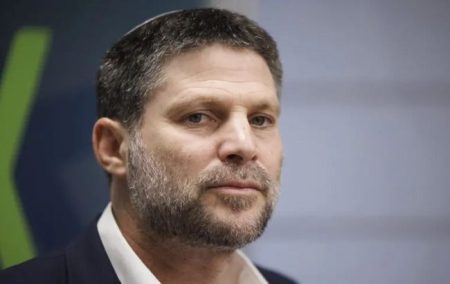 Ізраїльський міністр пообіцяв “переїхати машиною” голову Верховного суду: деталі скандалу