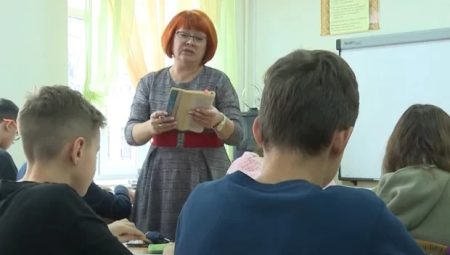 Школярів відправлять на канікули чи переведуть на дистанційку