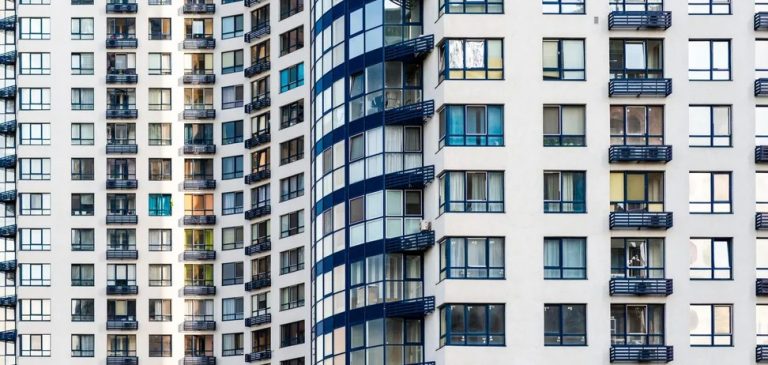 Ціни обвалились: у Києві різко переписали вартість оренди квартир