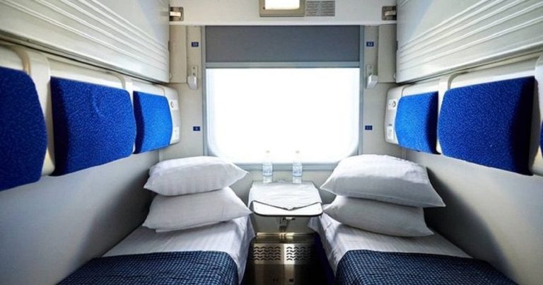 Банкір-мільйонер систематично не платив за проїзд потягом: як його покарали