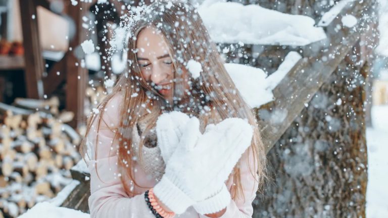 Весна скасовується: в Україну повертаються морози та сильні снігопади вже цієї неділі