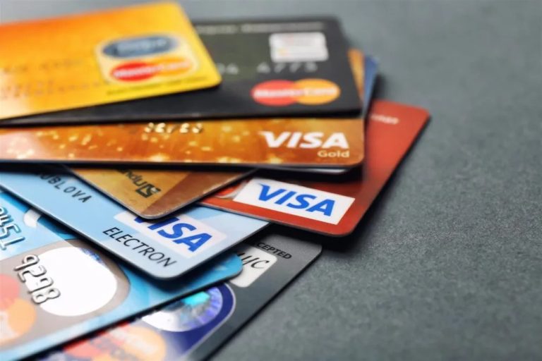 Кінець епохи Visa та Mastercard: Європа готує потужний удар по американських гігантах — що чекає на ваші картки