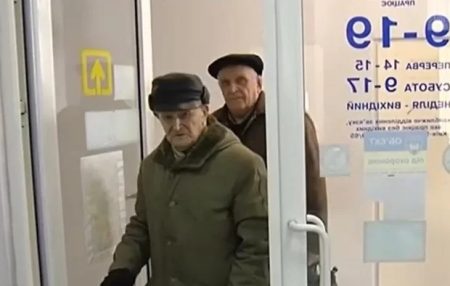 Потрібно встигнути до 15 березня: пенсіонери мають оформити виплату 5000 грн – як це зробити