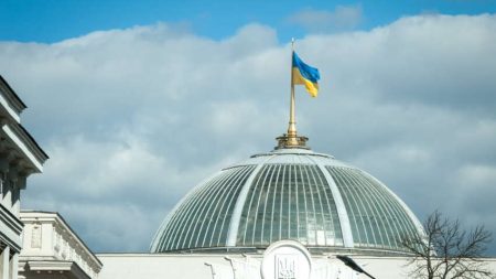 «Монобільшість тріщить»: за яке важливе питання у Раді не знайшлося голосів