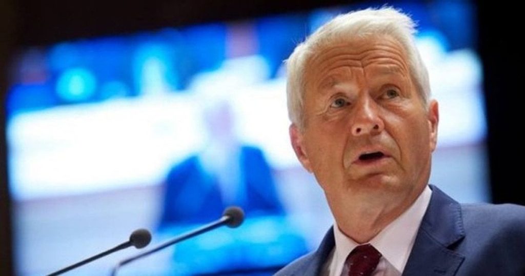Справа Епштейна: експрем’єр здійснив спробу самогубства на тлі розслідування