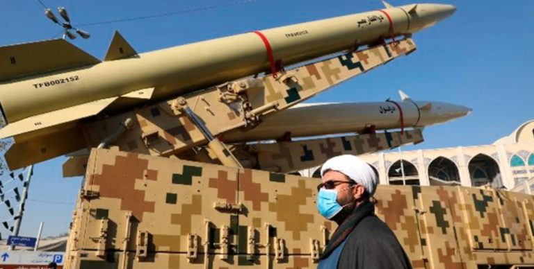 Китай може передати Ірану надзвукові ракети для війни з США: що відомо