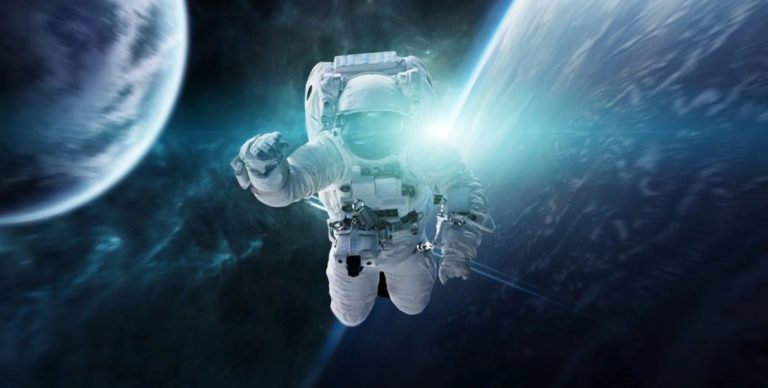 НЛО чи щось інше: випадки, коли астронавти побачили незрозумілі явища в космосі