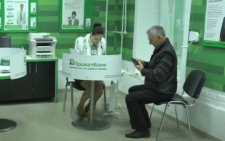 ПриватБанк обмежить видачу депозитів: хто не зможе отримати власні заощадження