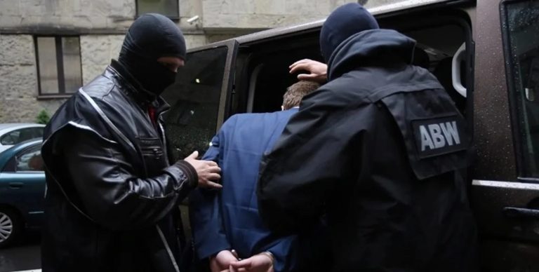 Російські шпигуни скуповують нерухомість поблизу військових об’єктів Європи