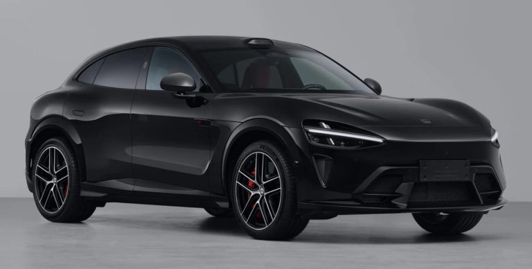 Розвиває 300 км/год: Xiaomi готує найшвидший електрокросовер у світі