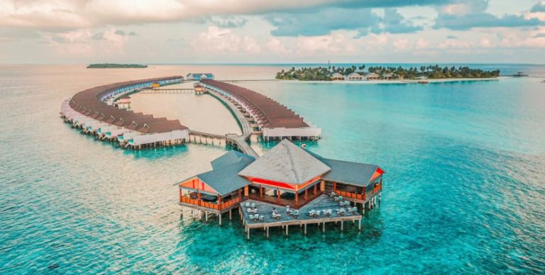 “Страшна бідність”: українець показав, як насправді живуть люди на Мальдівах