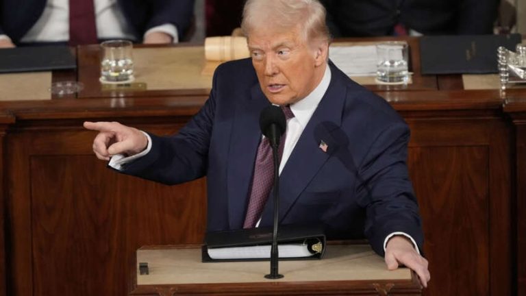 У Білому домі зростає паніка через кампанію проти Ірану: до чого закликають Трампа