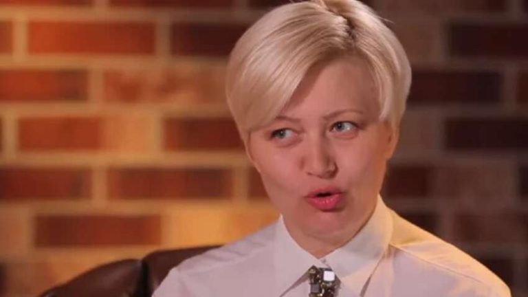 Українська письменниця пригрозила штучному інтелекту через російську мову