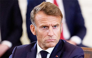 Макрон прибув на острови біля Канади й поставив Трампа на місце через карту США Еммануель Макрон / Фото з відкритих джерел
