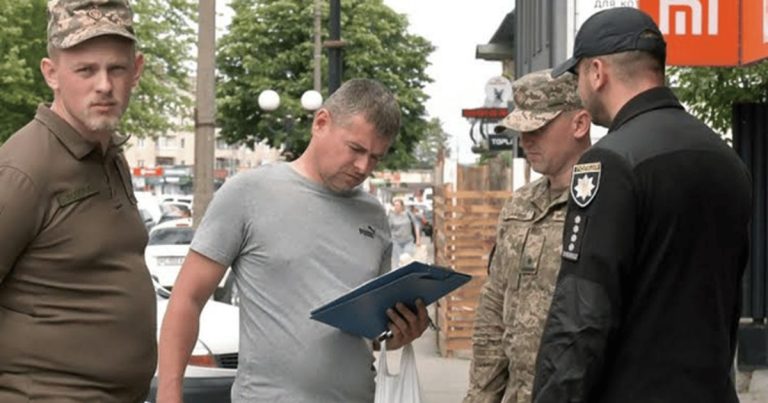 Відстрочка зникає після випуску з коледжу: коли абітурієнта можуть мобілізувати Відстрочка від мобілізації / Фото з відкритих джерел