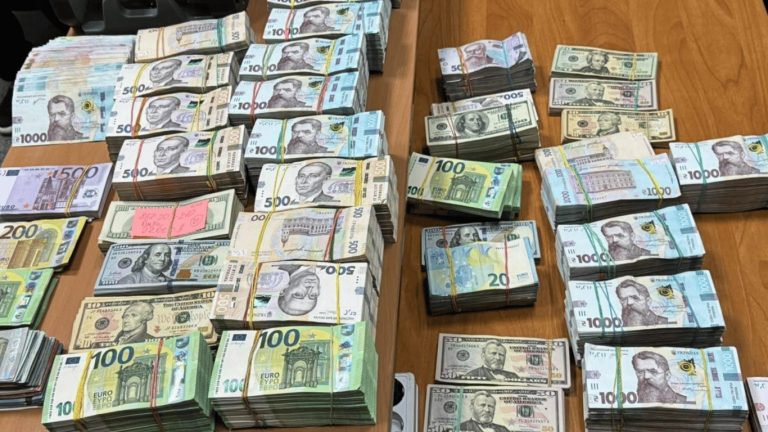 Мільярди виводили через криптовалюту: в Україні викрили схему з обігом 23,5 млрд грн БЕБ / Фото з відкритих джерел