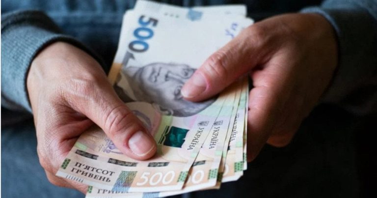 Пенсіонерам можуть урізати виплати наполовину: за які борги заберуть 50% грошей Пенсії / Фото з відкритих джерел
