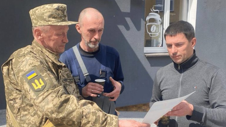 ТЦК мобілізував священнослужителя всупереч його вірі: суд відмовив у скасуванні призову ТЦК / Фото з відкритих джерел