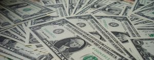 На кожному доларі США є напис про Бога: до чого тут війна з комунізмом Долар США / © pixabay.com