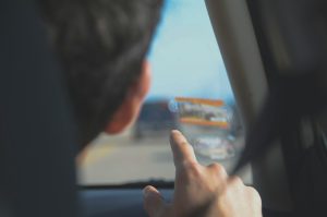 Водійські права з 16 років за гроші: шахраї заманюють підлітків фальшивими документами Водійські права / © unsplash.com