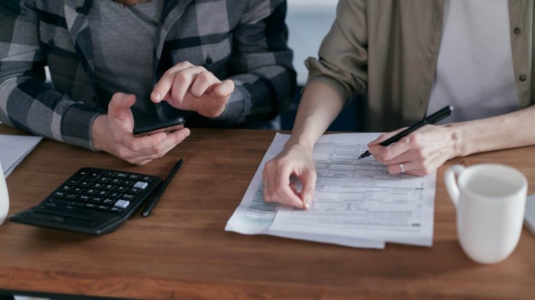 ФОПам загрожують штрафи до 50% за прострочені податки: коли починає нараховуватися пеня ФОП / Фото з відкритих джерел