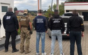 Прикордонника підозрюють у переправленні чоловіків до Румунії: за поїздку в багажнику просив $13 тисяч Прикордонник / Фото з відкритих джерел