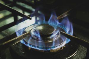 Українцям виставляють окремі рахунки за перевірку газу: суми сягають 2000 грн Газ / © unsplash.com